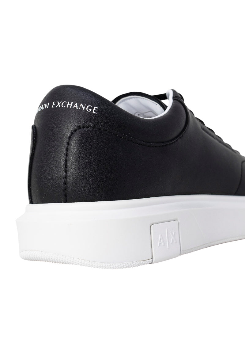 Armani Exchange Baskets homme — black
