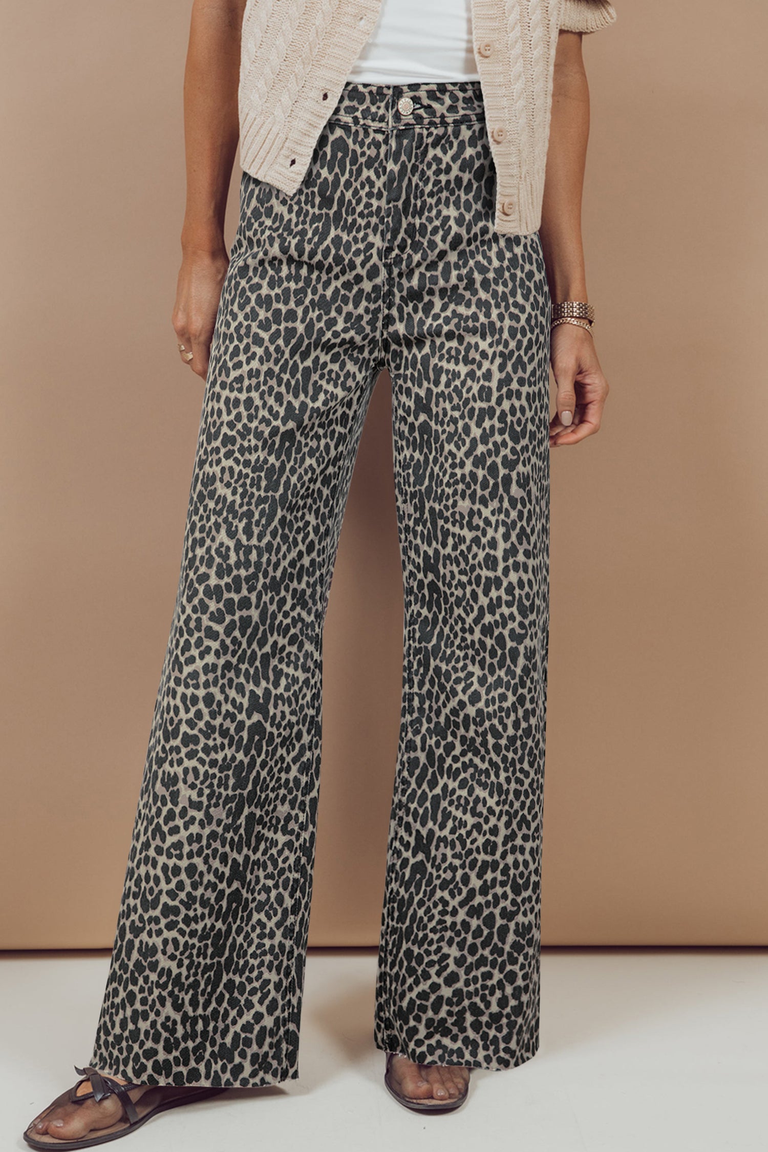 Jean femme léopard, taille haute, jambe large — noir