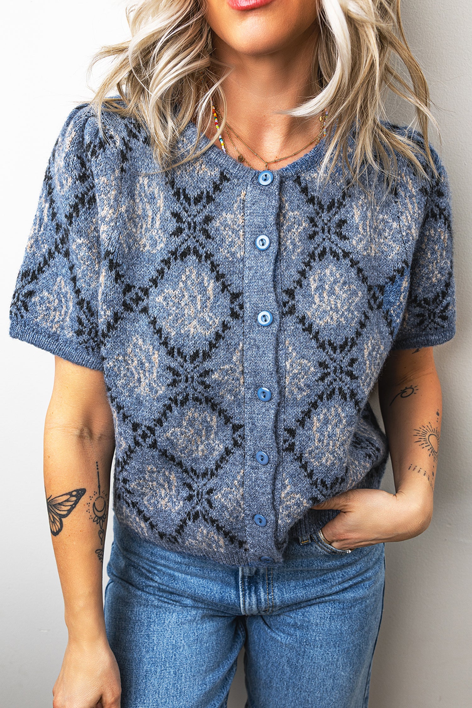 Cardigan femme en maille, boutonnée, manches courtes — bleu foncé