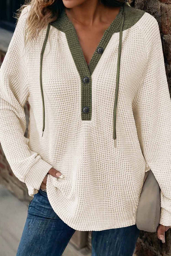 Pull femme gaufré, boutonnée, demi-boutonnage, à capuche — blanc