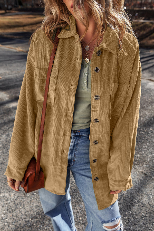 Pièce mode femme boutonnée, poches — beige