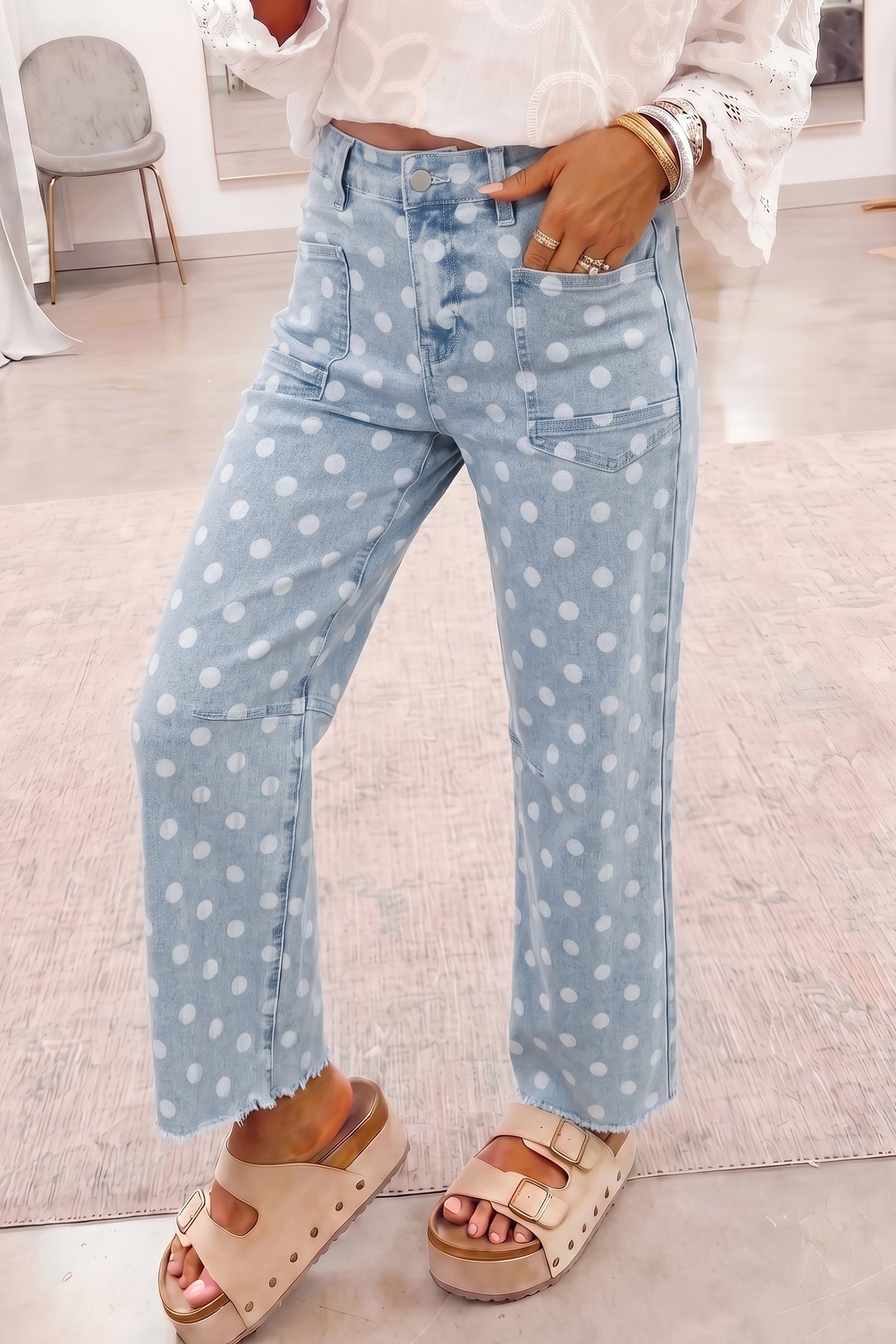 Jean femme pois, coupe slim, casual — bleu ciel