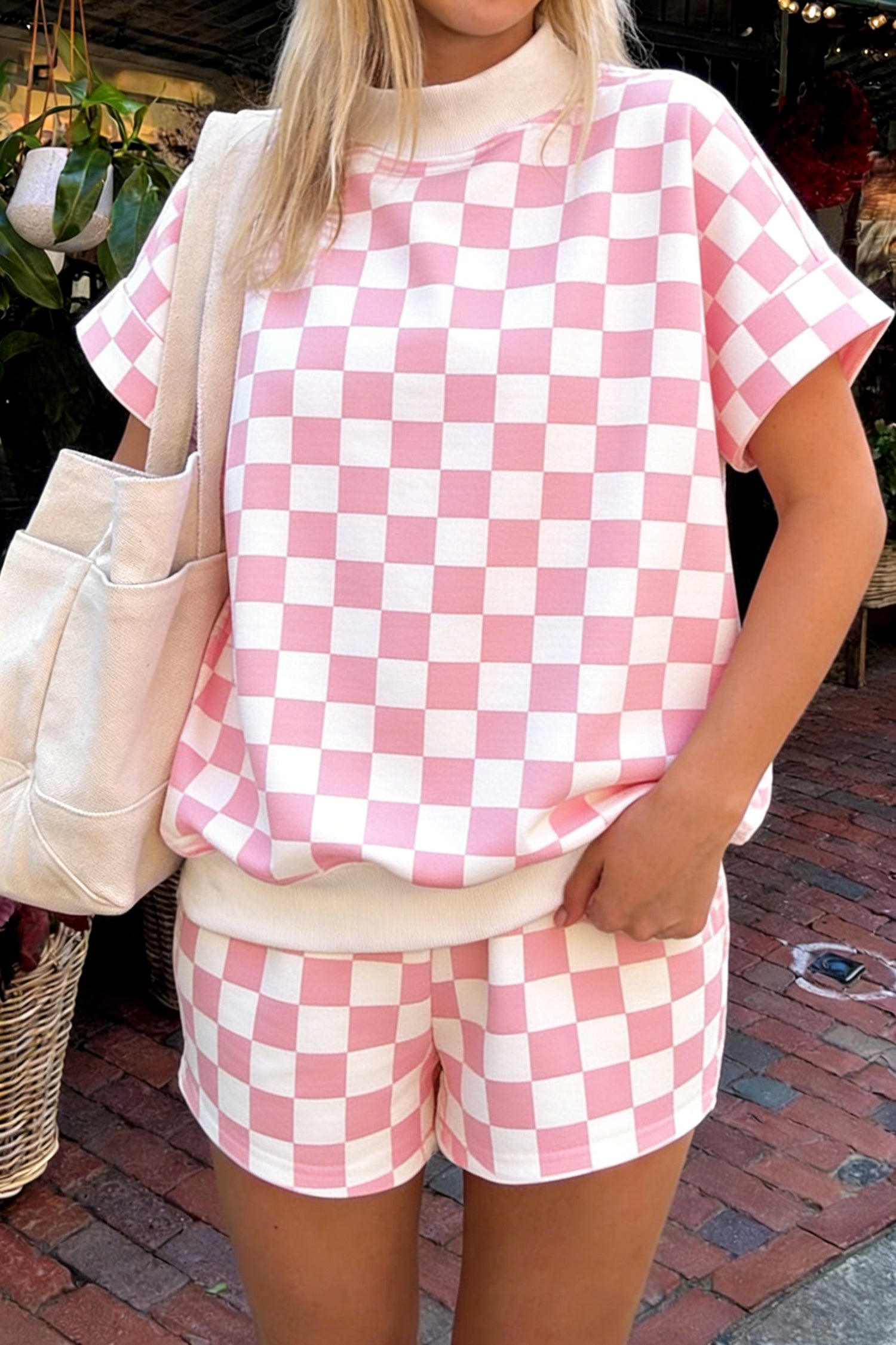 Short femme à carreaux, col montant, colorblock — rose