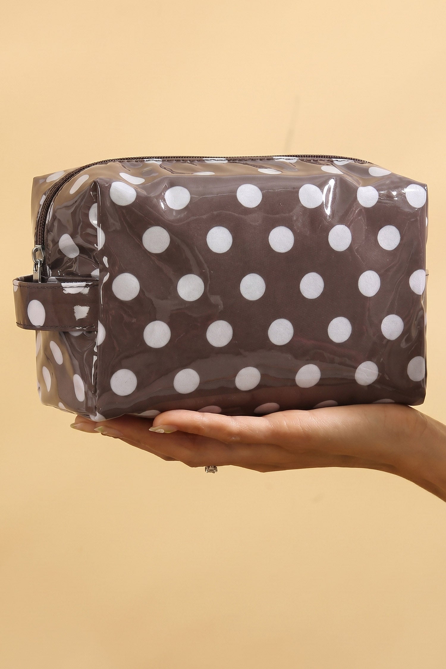 Pièce mode femme pois — café