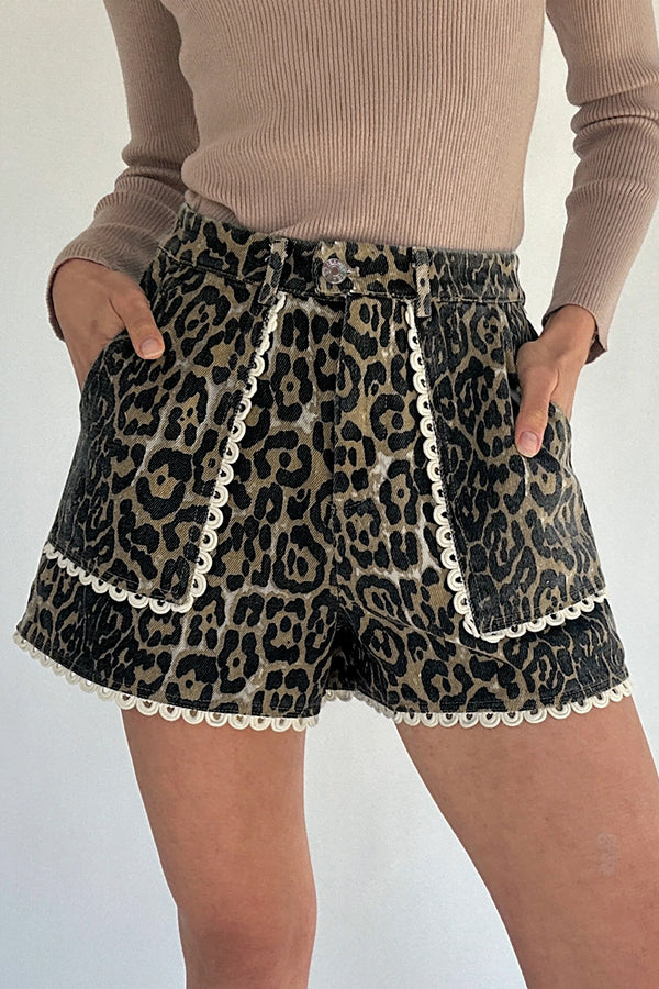 Short femme léopard, festonné, denim — kaki