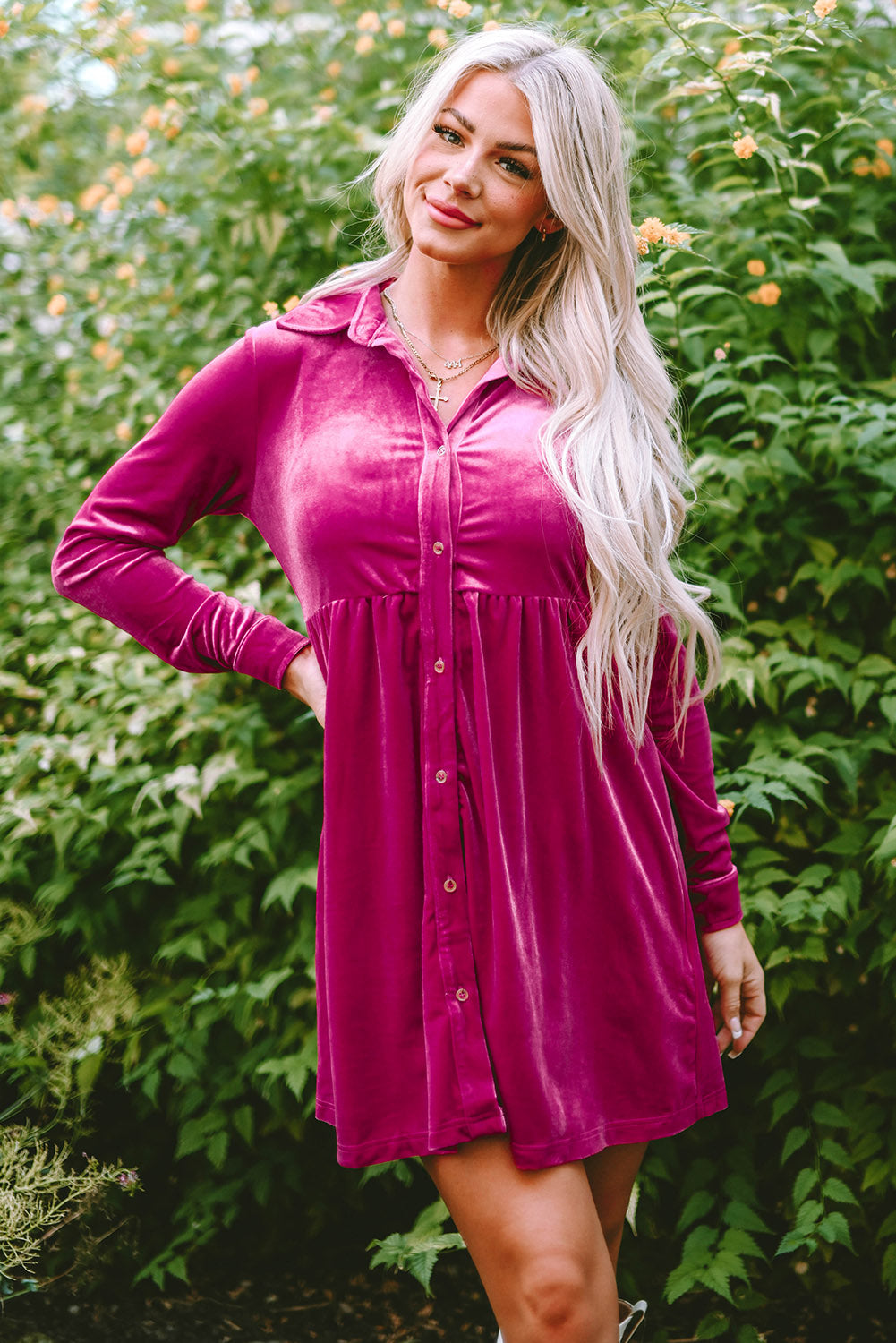Robe femme velours, à volants, boutonnée, manches longues