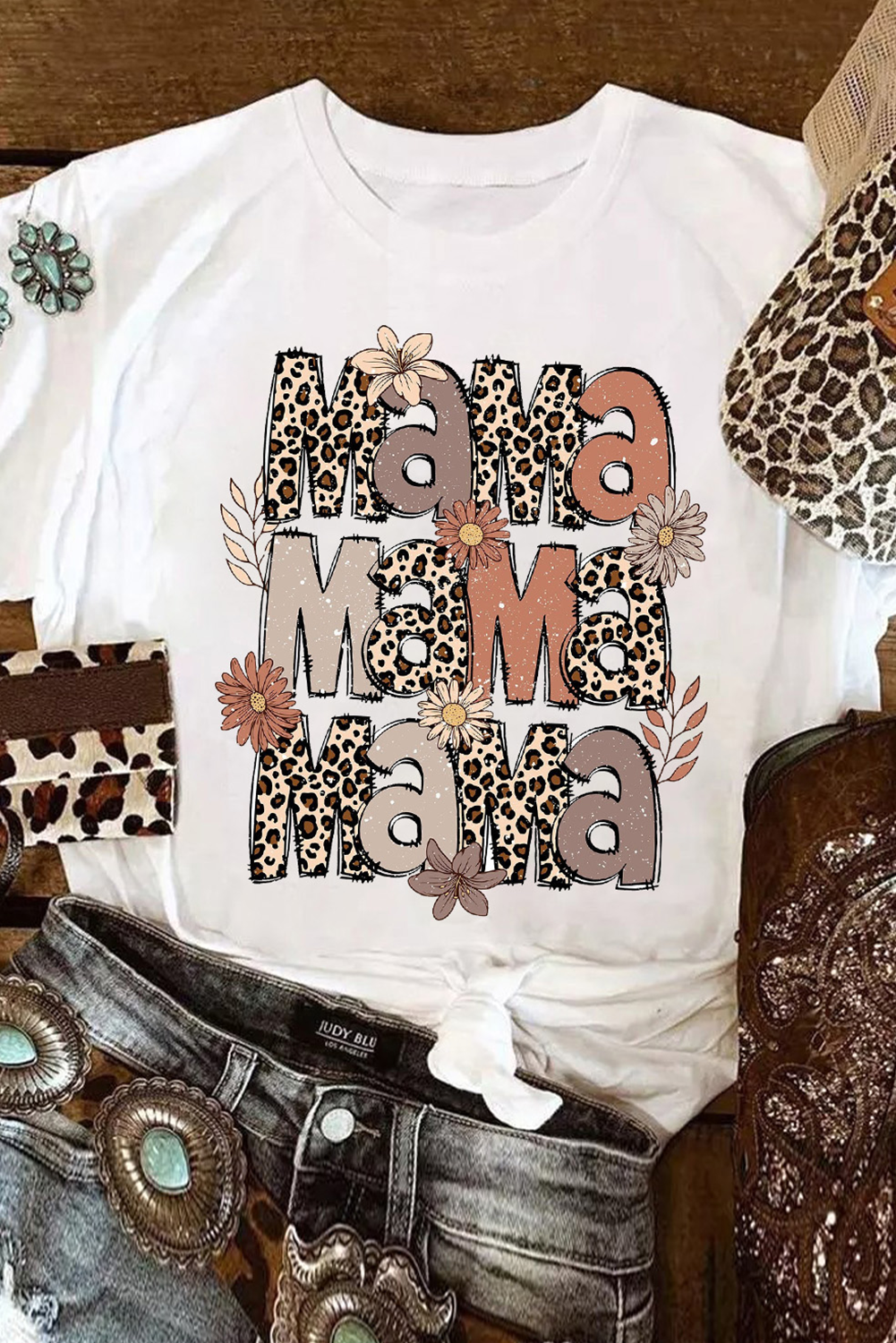 T-shirt femme léopard, floral, graphique — blanc