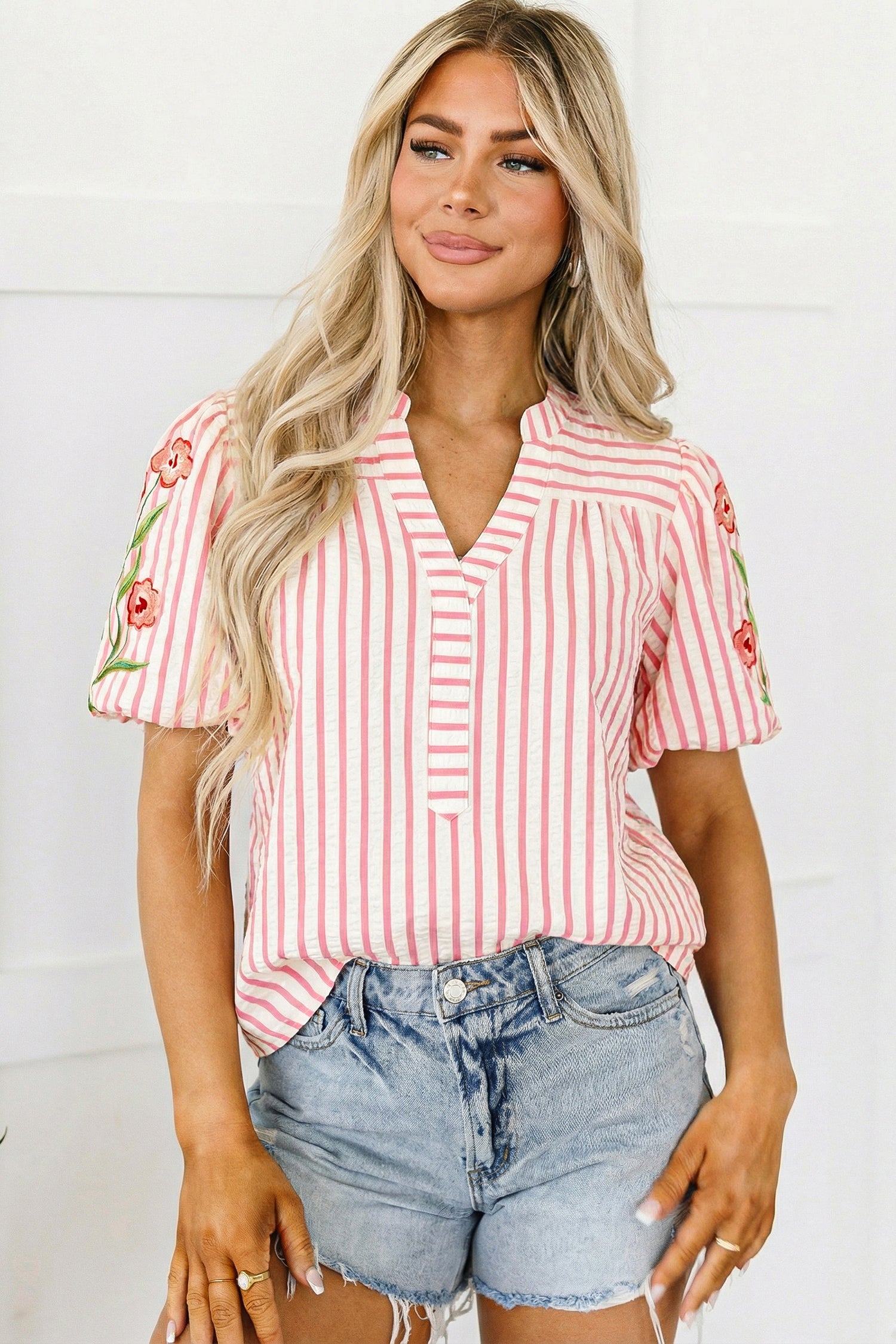 Blouse femme broderie florale, rayé, manches bouffantes, col V — rose