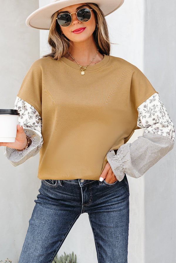 Sweat femme floral, rayé, patchwork, à volants, col rond — camel