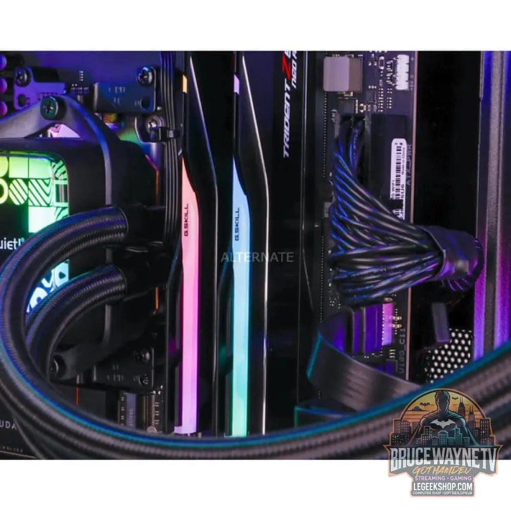 Custom PC Series • aTTaX E-Sport — vue 5