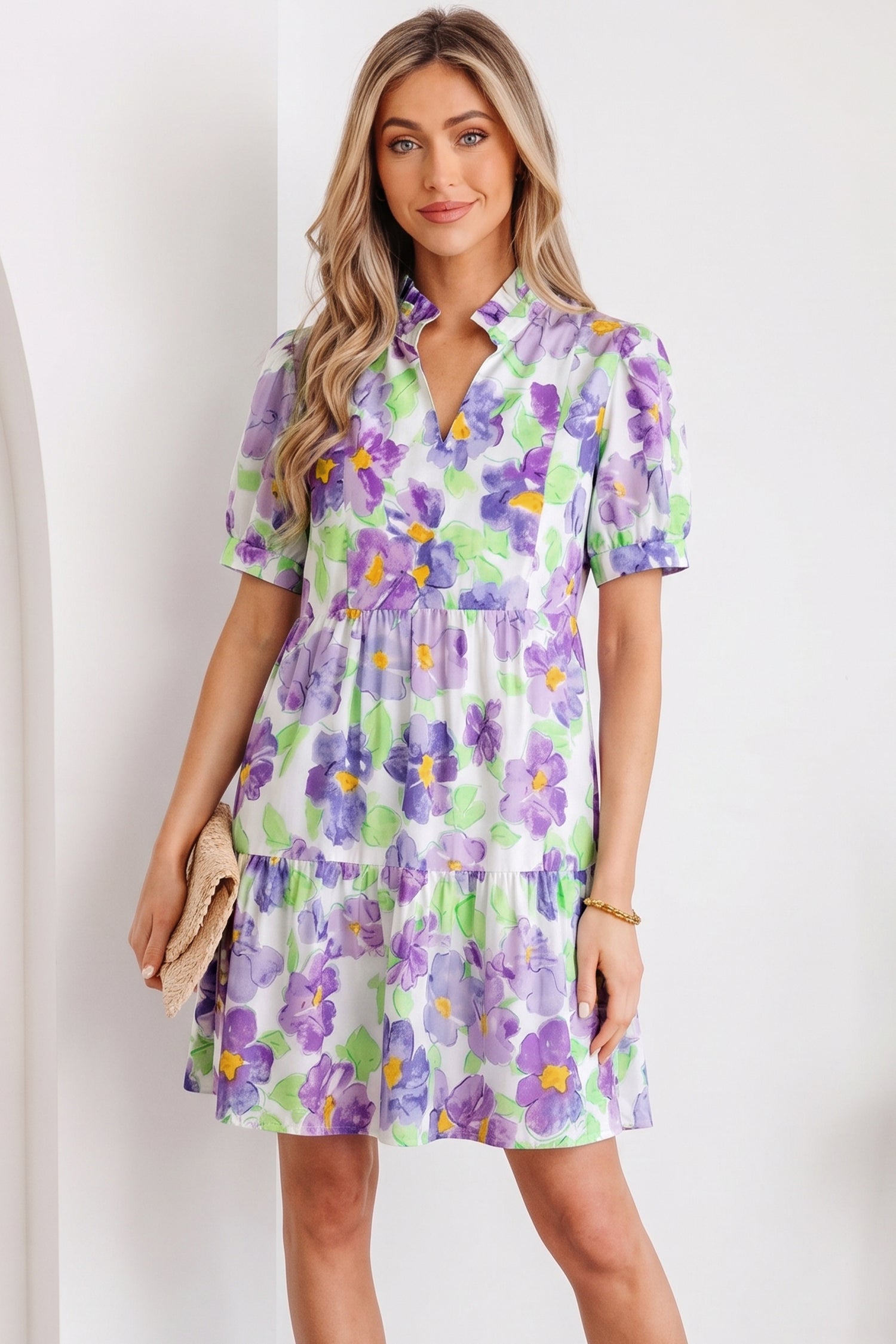 Robe courte femme floral, à volants, à étages, manches courtes — violet