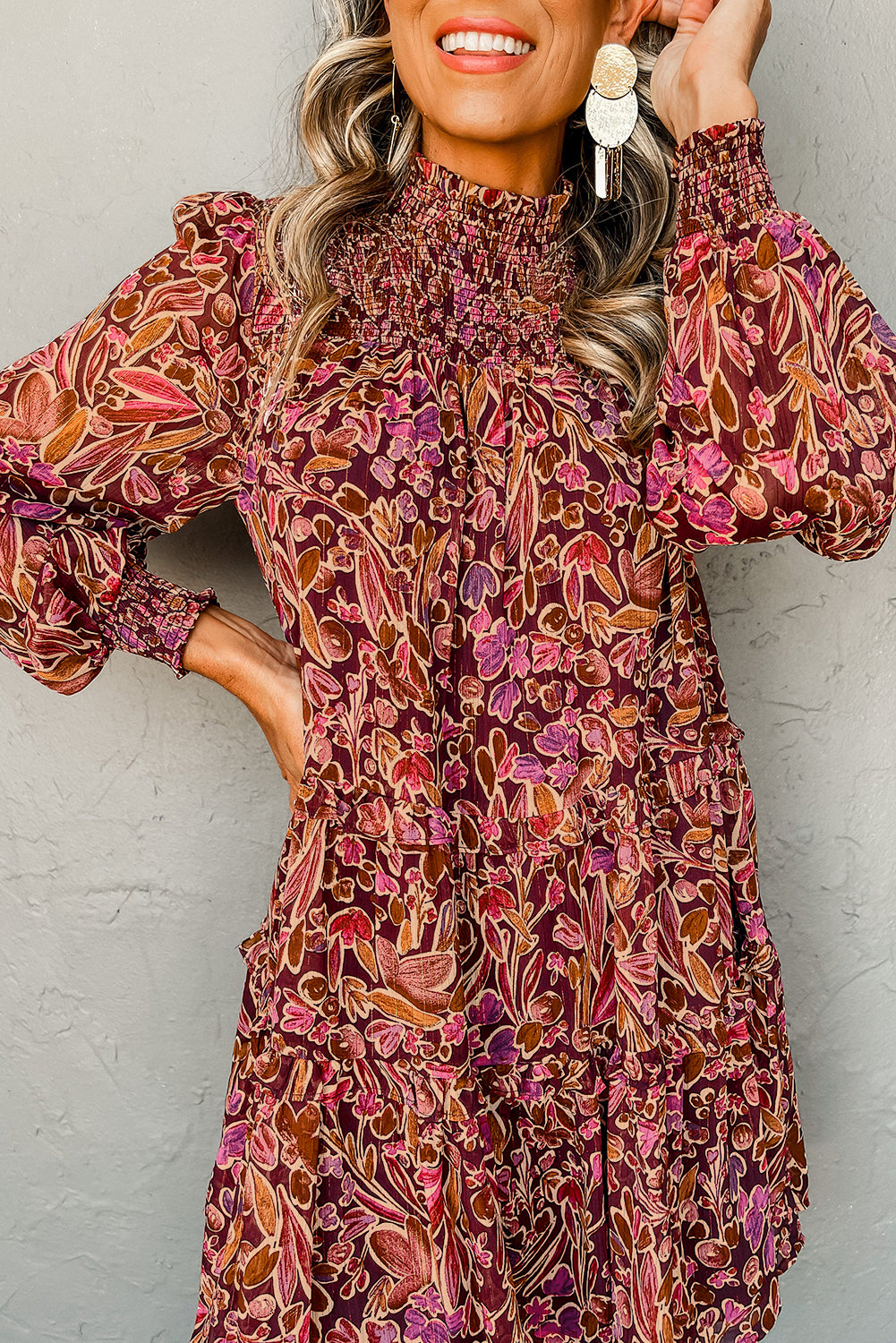 Robe courte femme floral, smocké, manches longues, col montant, ample — rouge