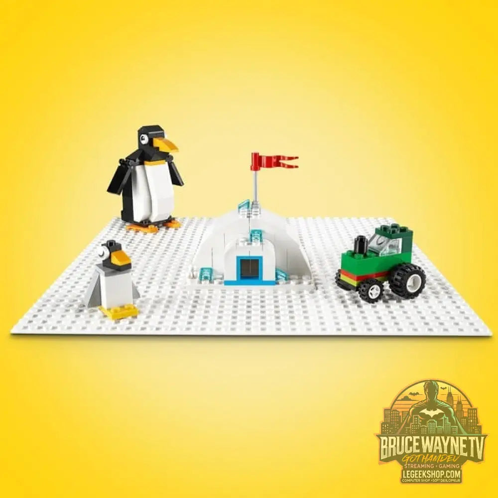 LEGO 11026 Classic Weiße Bauplatte, jeu de construction blanc, Quadratische Grundplatte avec 32x32 Noppen - LEGO - vue 3