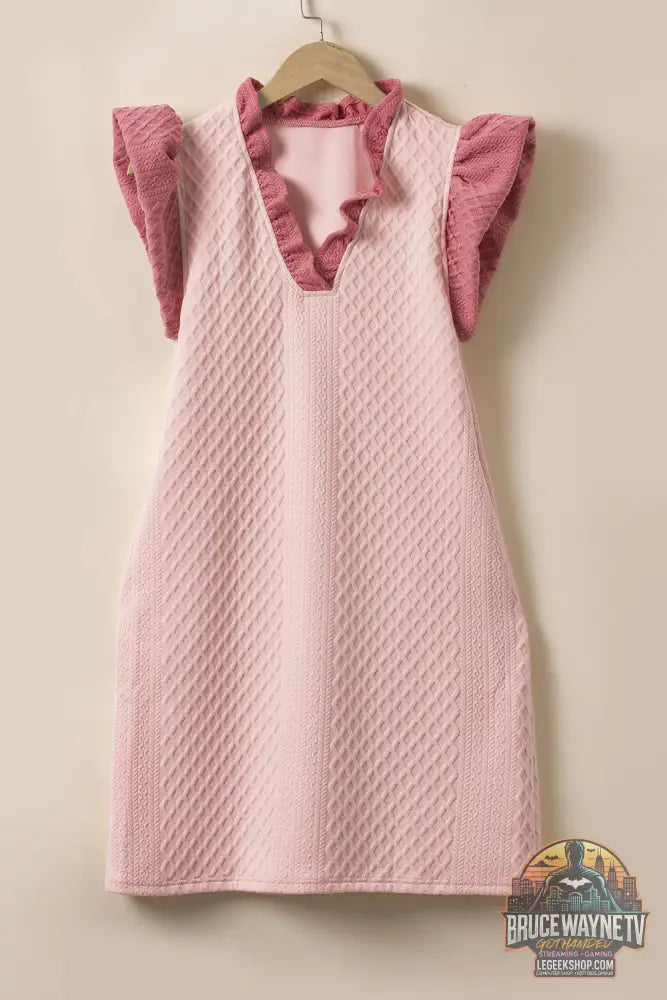 Mini-robe droite texturée à manches bouffantes et à volants et col en V rose clair - Dresses/Mini Dresses