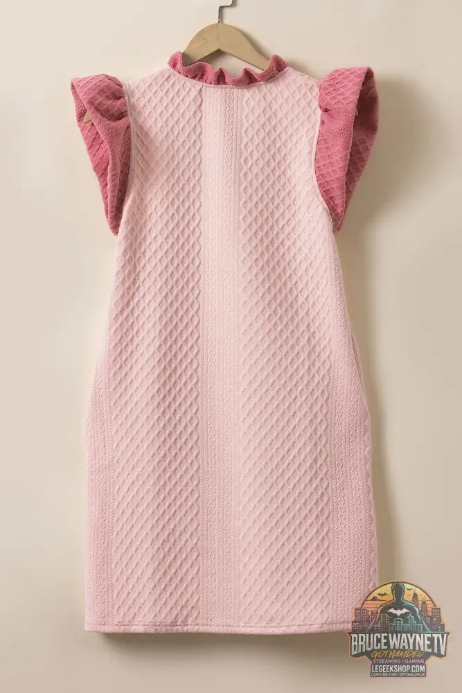Mini-robe droite texturée à manches bouffantes et à volants et col en V rose clair - Dresses/Mini Dresses