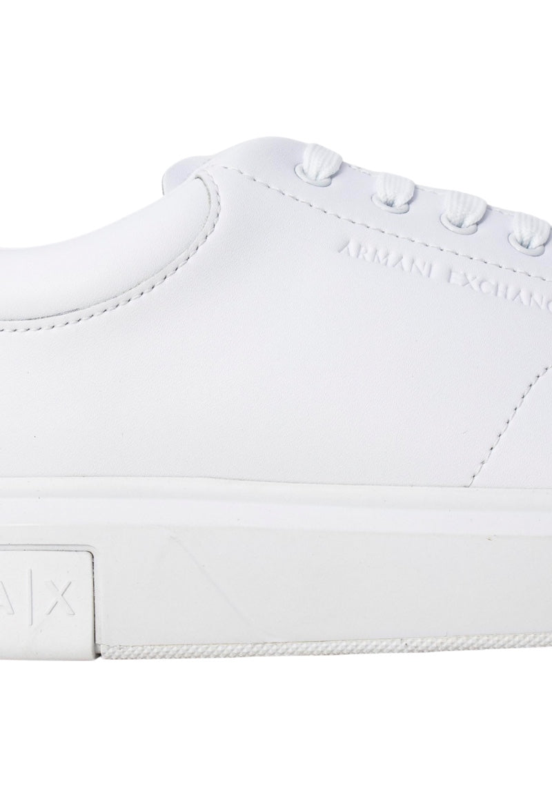 Armani Exchange Baskets homme — white