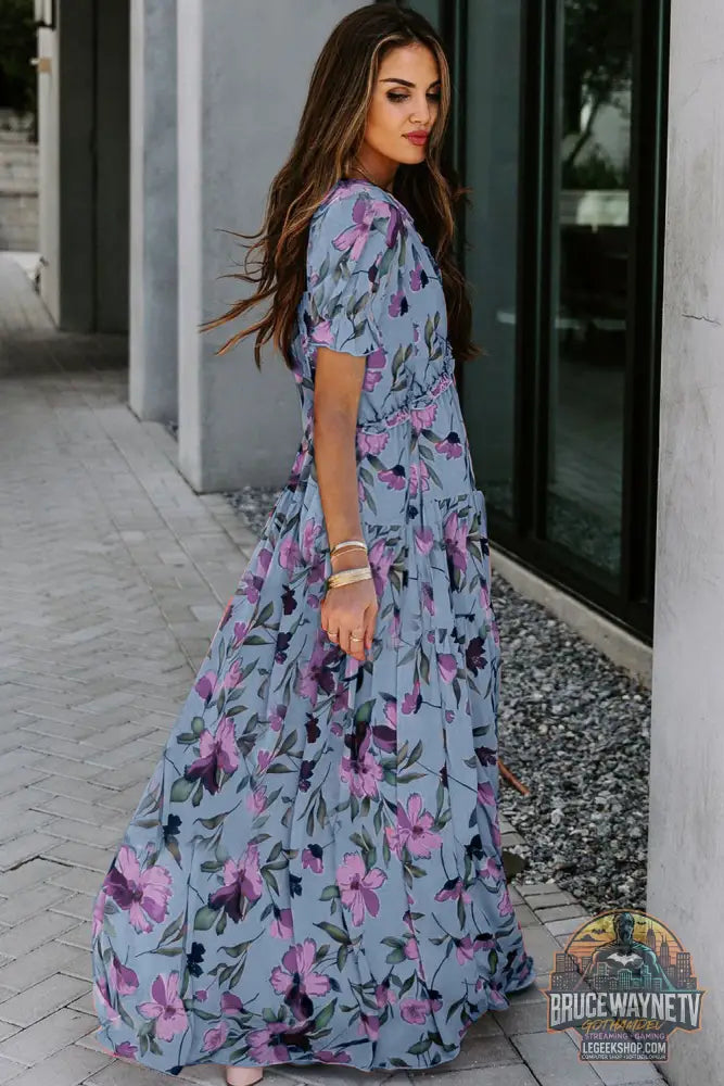 Robe longue à imprimé floral ardent et à volants col en V manches courtes bleu ciel - Dresses/Maxi Dresses