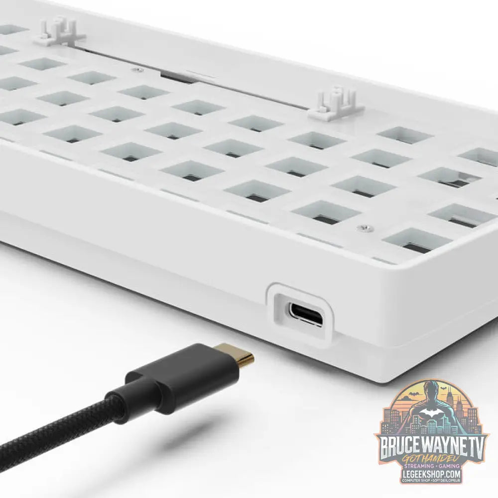 SKILLER SGK50 S4 Gen2 Barebone - Sharkoon - vue 4